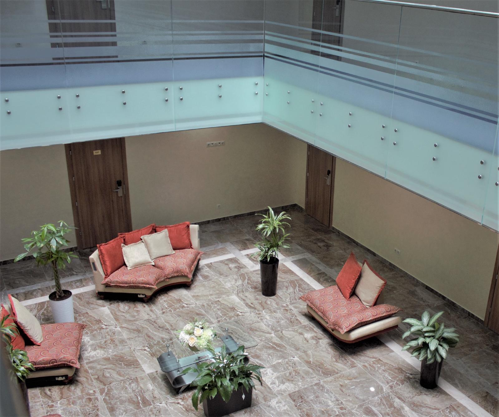 Shanti Palace Apart Hotel