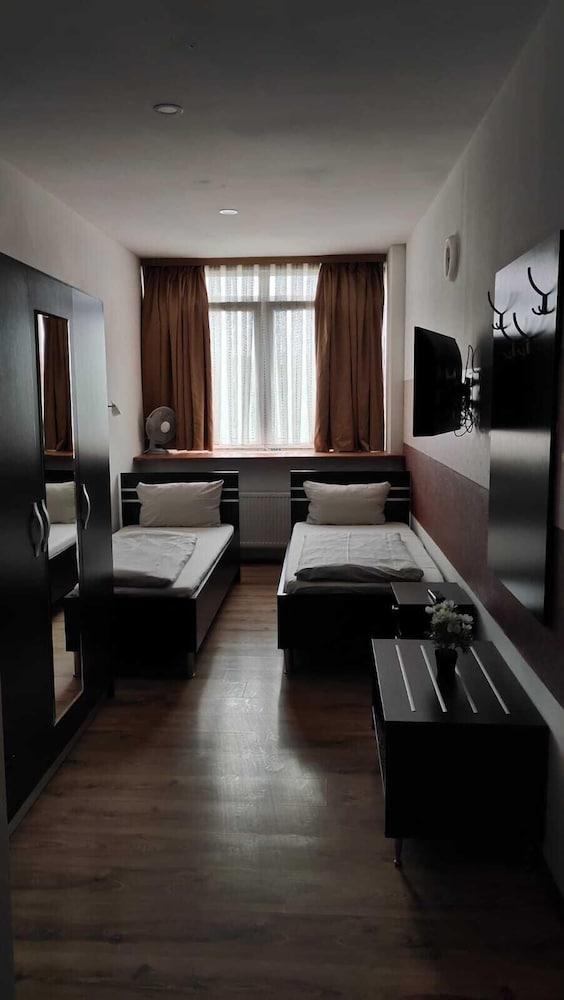 Terminal One Hotel