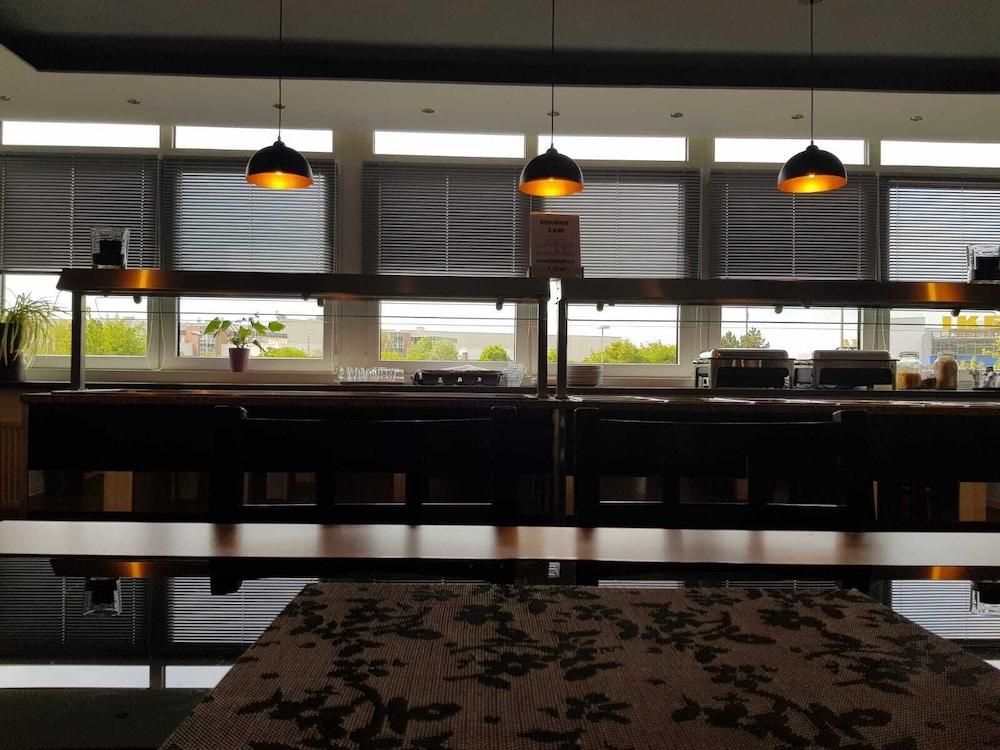 Terminal One Hotel