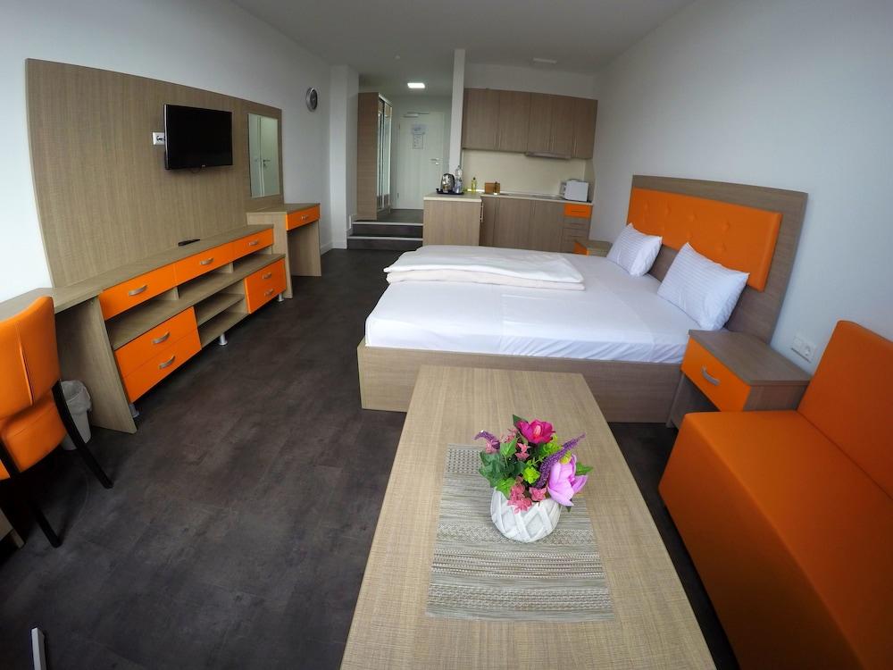 Terminal One Hotel