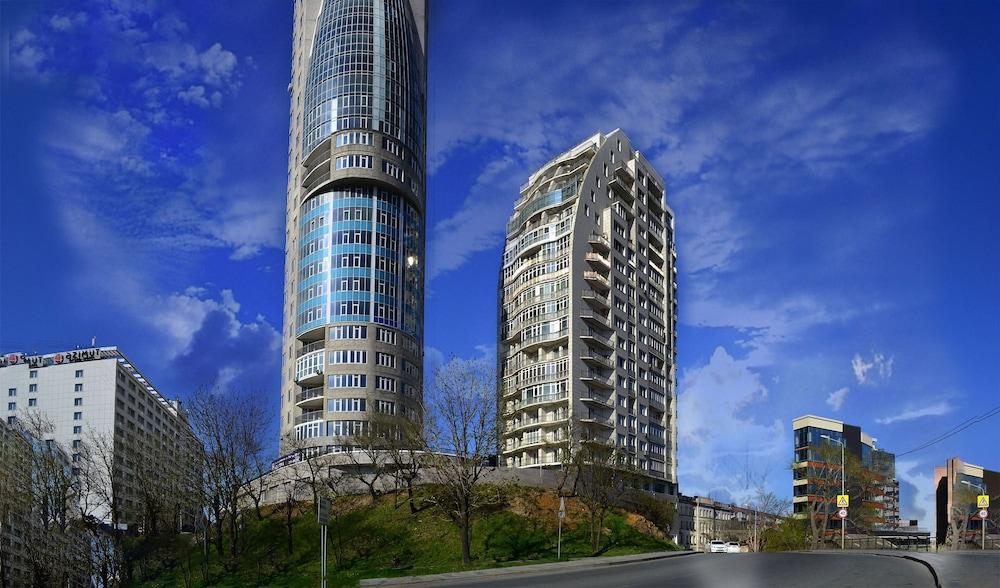 Bay View Apartments