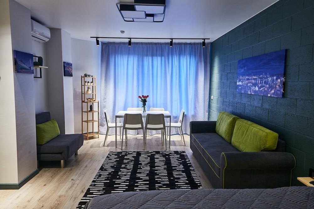 Bay View Apartments