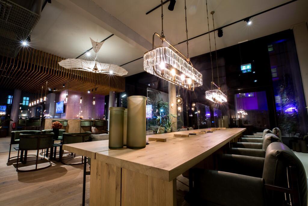 Aeronaut powered by Pearl 1 Living and Yachting Hospitality
