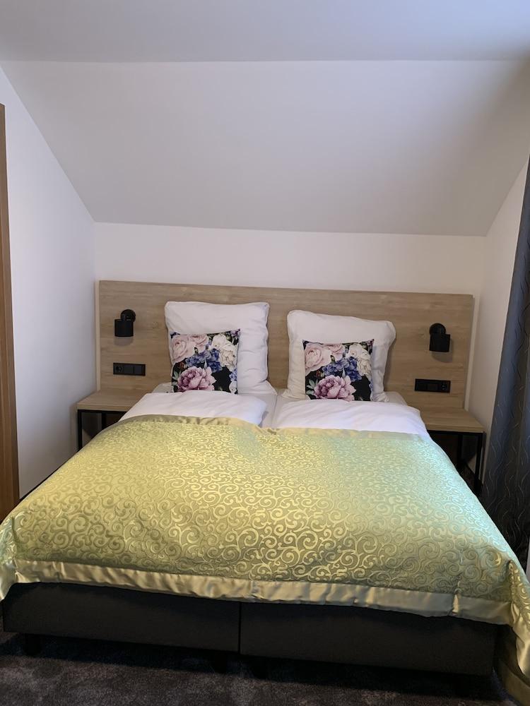 Hotel Dias