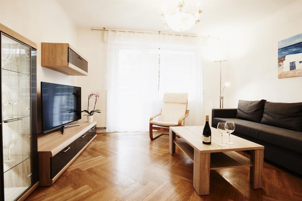 Kampowski Apartments