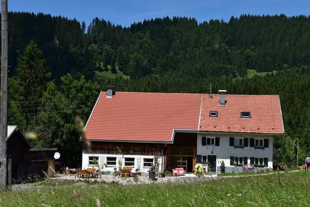 Am Hof Jungholz