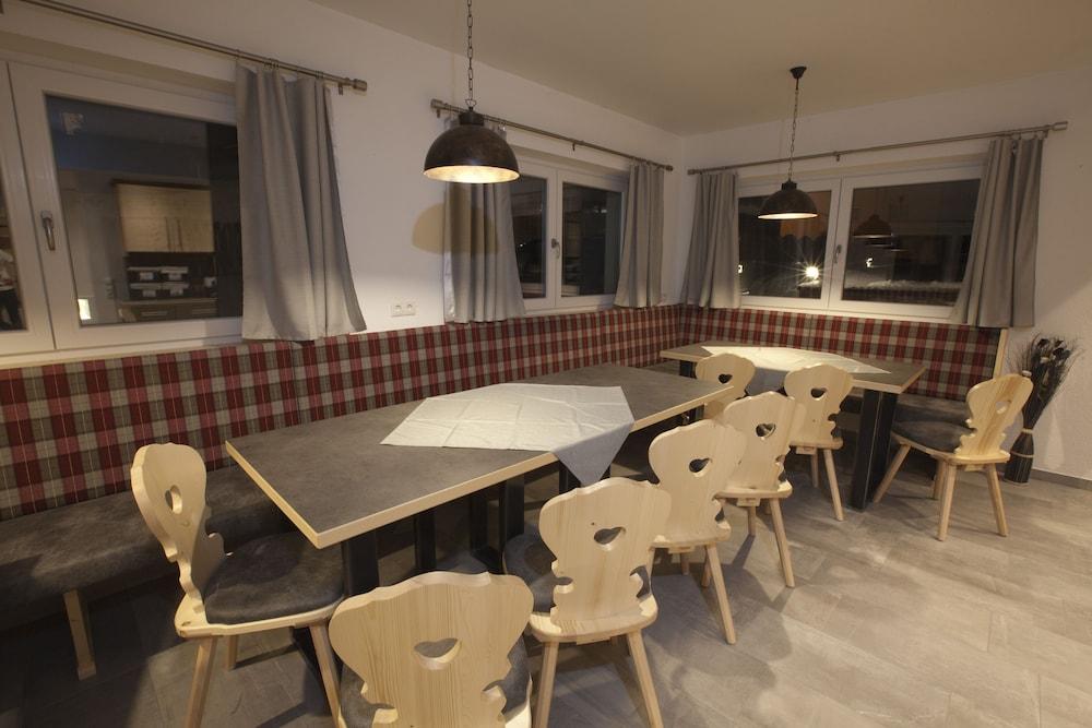 Palazi Apartments & Spa