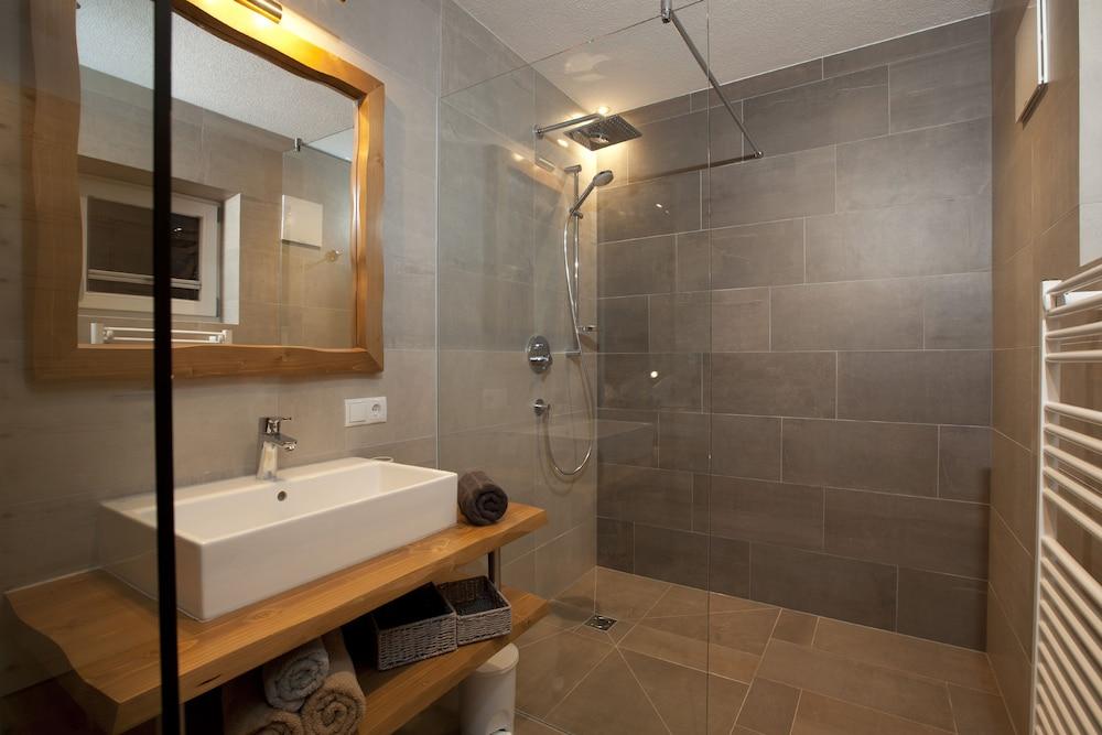 Palazi Apartments & Spa