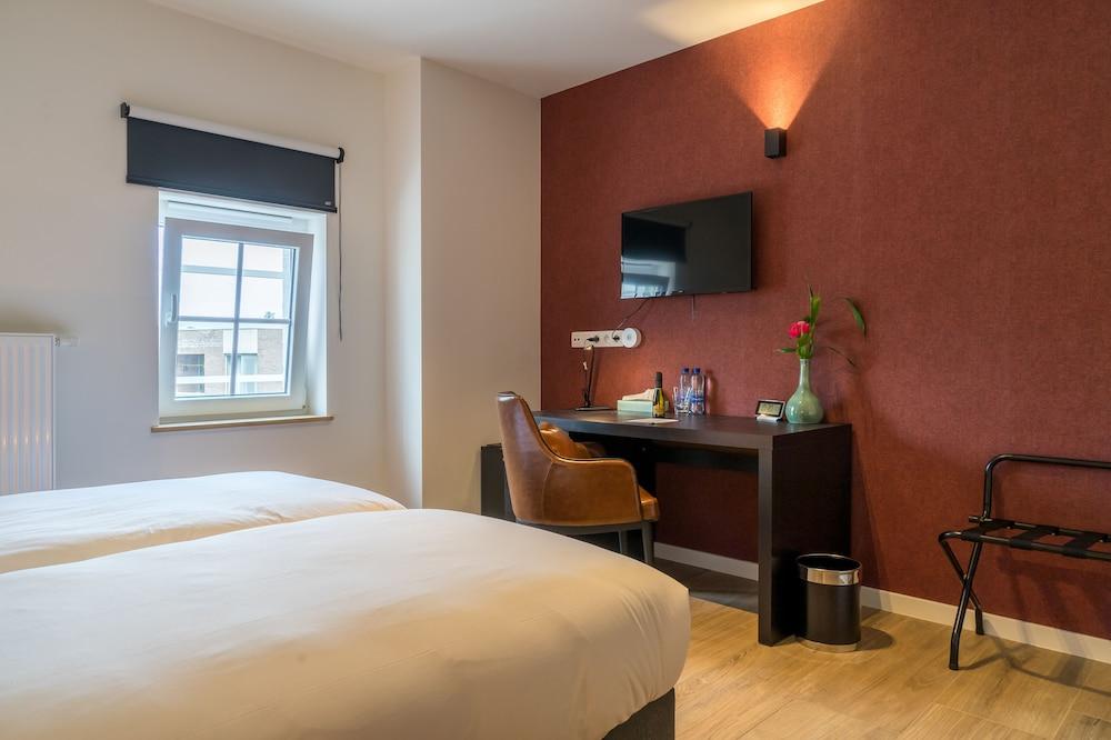Hotel Huron