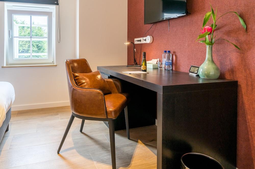 Hotel Huron