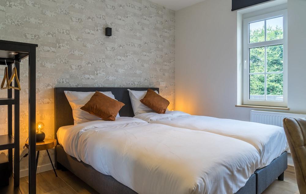 Hotel Huron