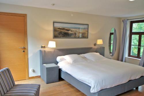 Hotel - Ferme du Chateau d'Ahin