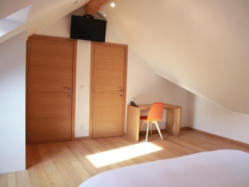Hotel - Ferme du Chateau d'Ahin