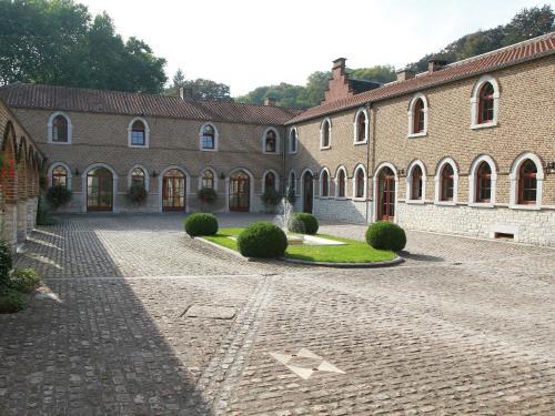 Hotel - Ferme du Chateau d'Ahin