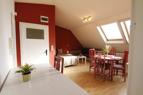 Stay Nexus Guest House