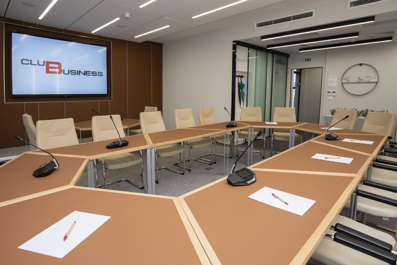 Business Club