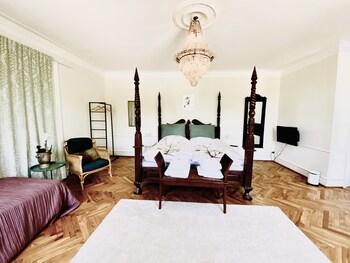 Lehnshoj Bed & Breakfast