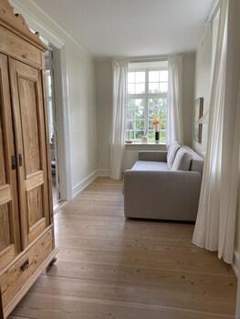 Lehnshoj Bed & Breakfast