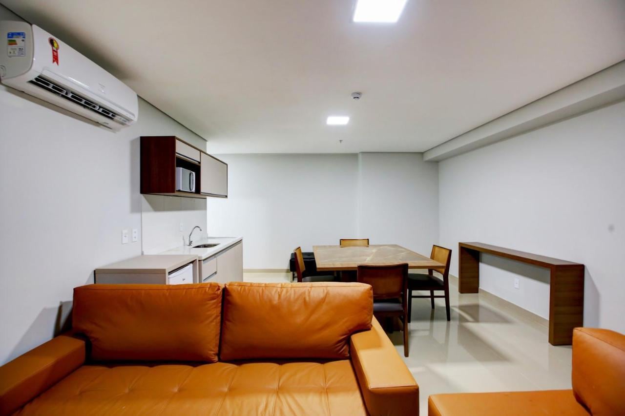 Advanced Hotel & Flats