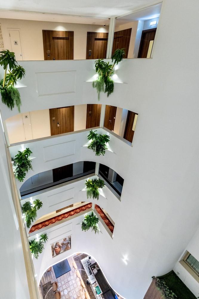 Samirana Boutique Hotel