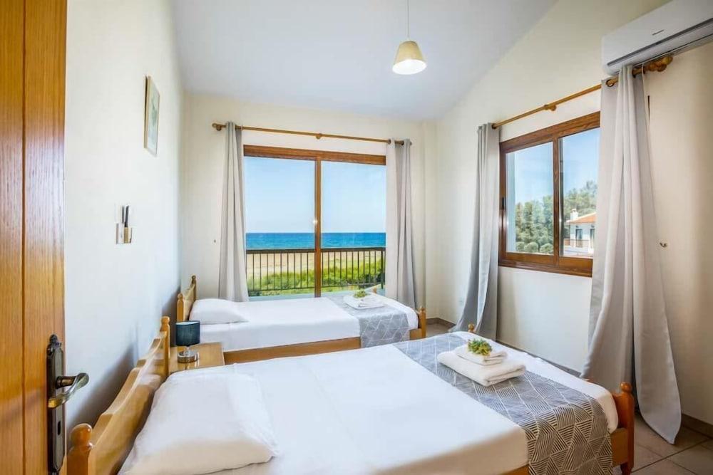 Villa Thea Blue Bay