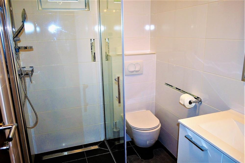 Apartments Nikic
