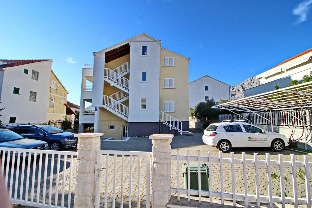 Apartments Markovic