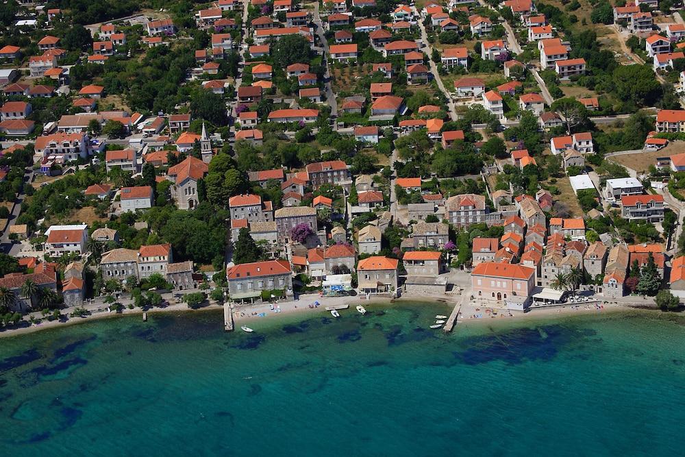 Apartments Markovic