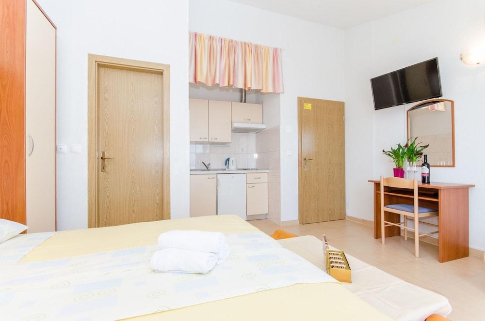Apartments Joze