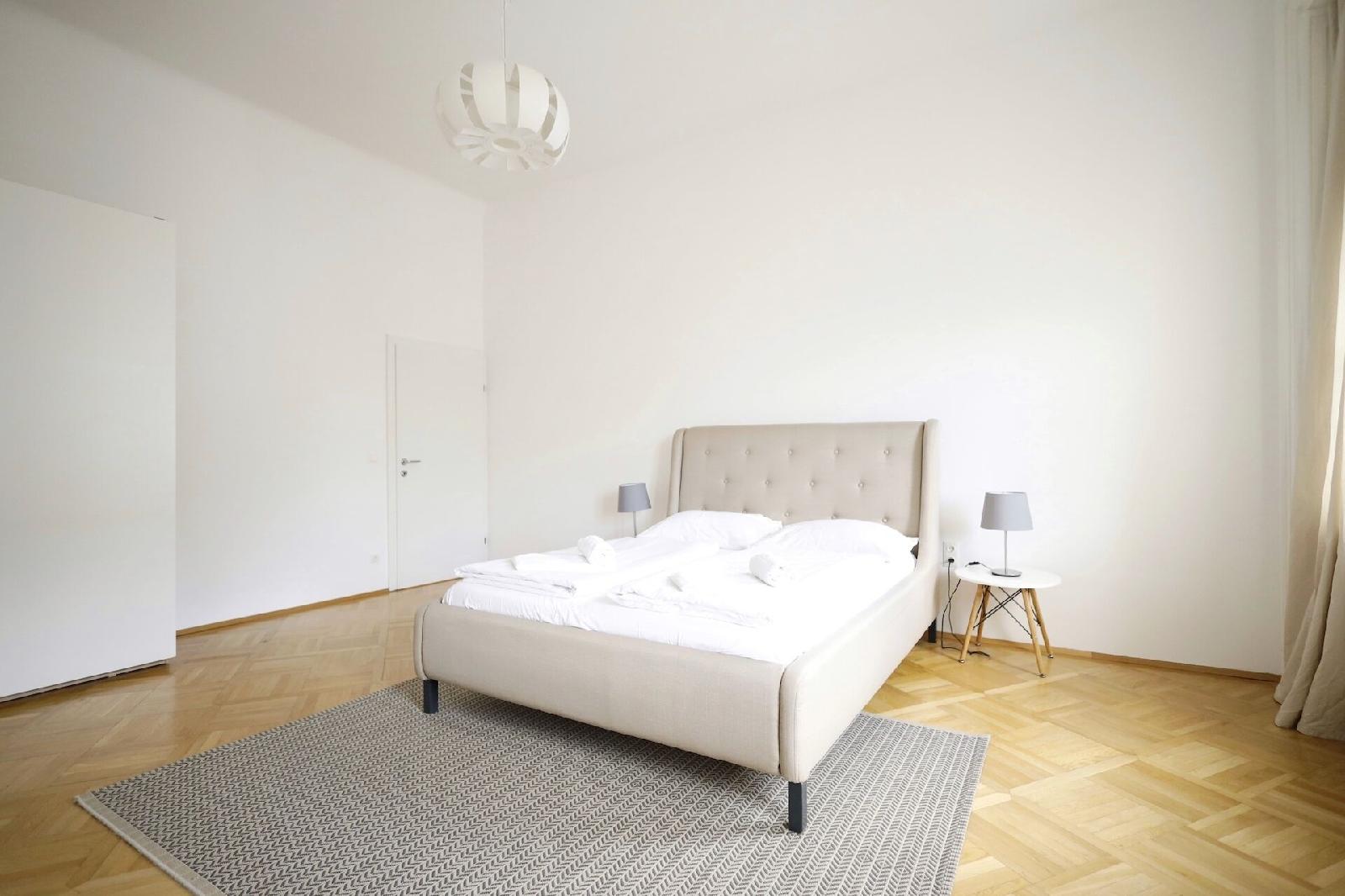 HeyMi Apartments Oper