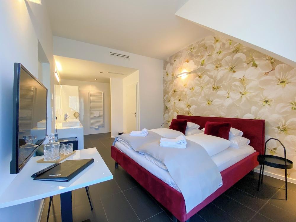 Blackhome Graz