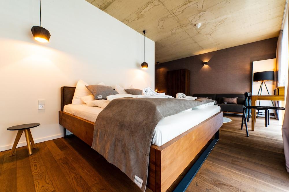 Blackhome Graz