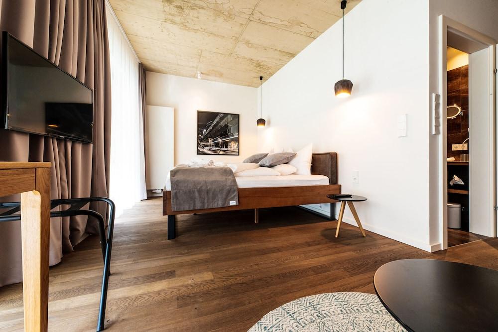 Blackhome Graz