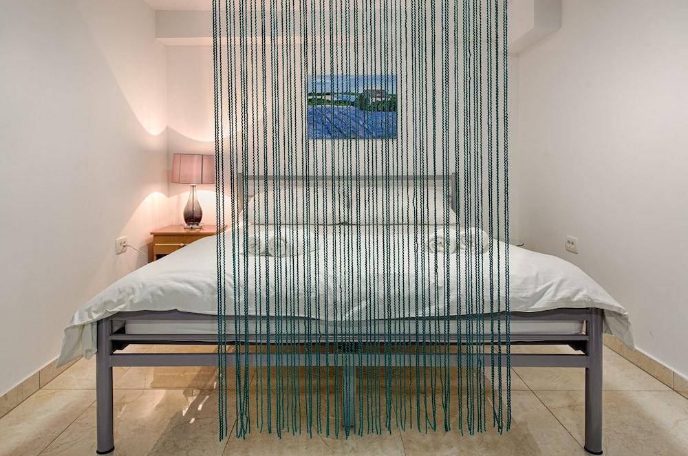 Cezar Luxury Apartment