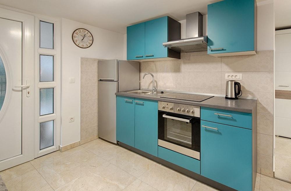 Cezar Luxury Apartment
