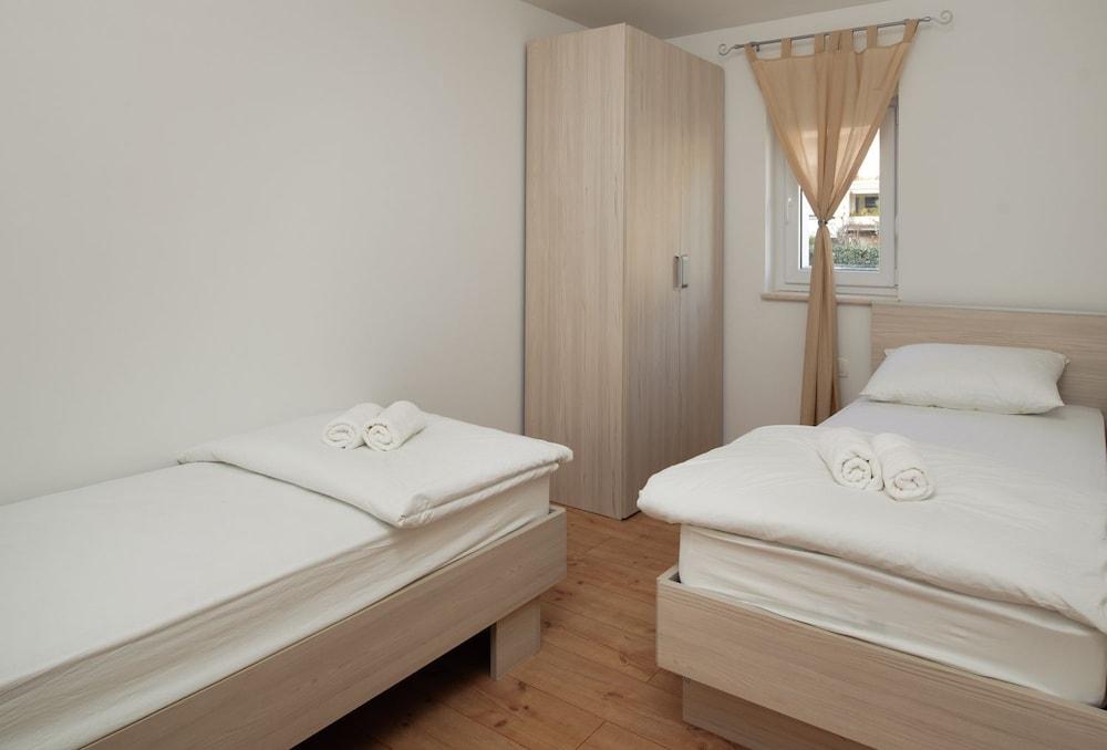 Cezar Luxury Apartment