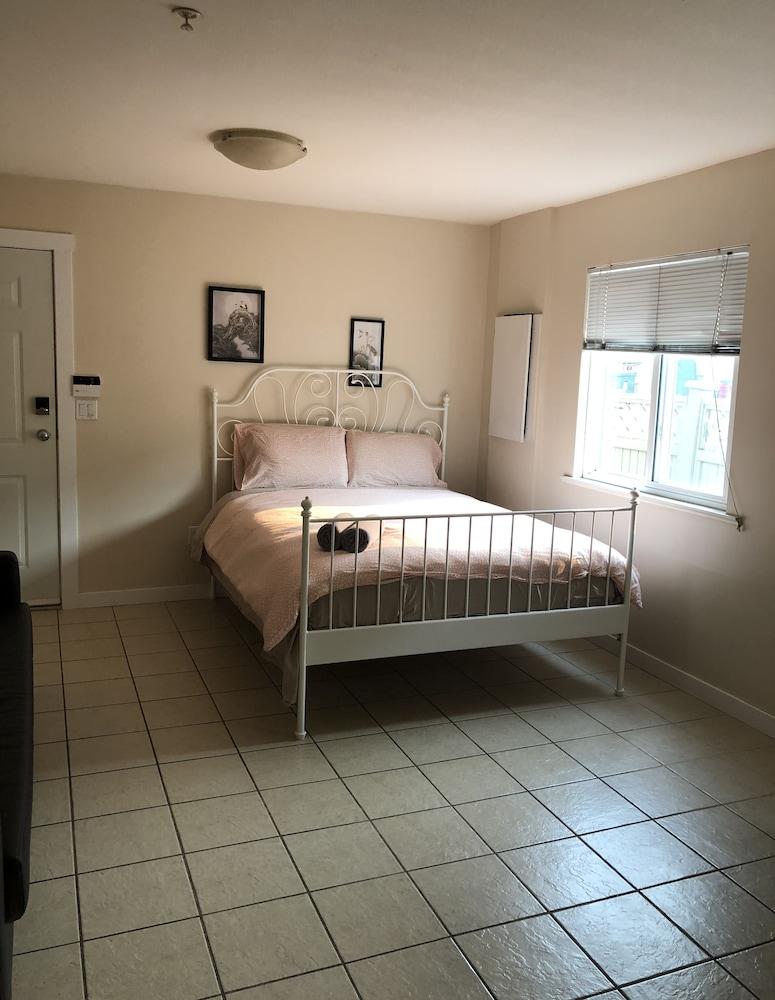 Cora's Place