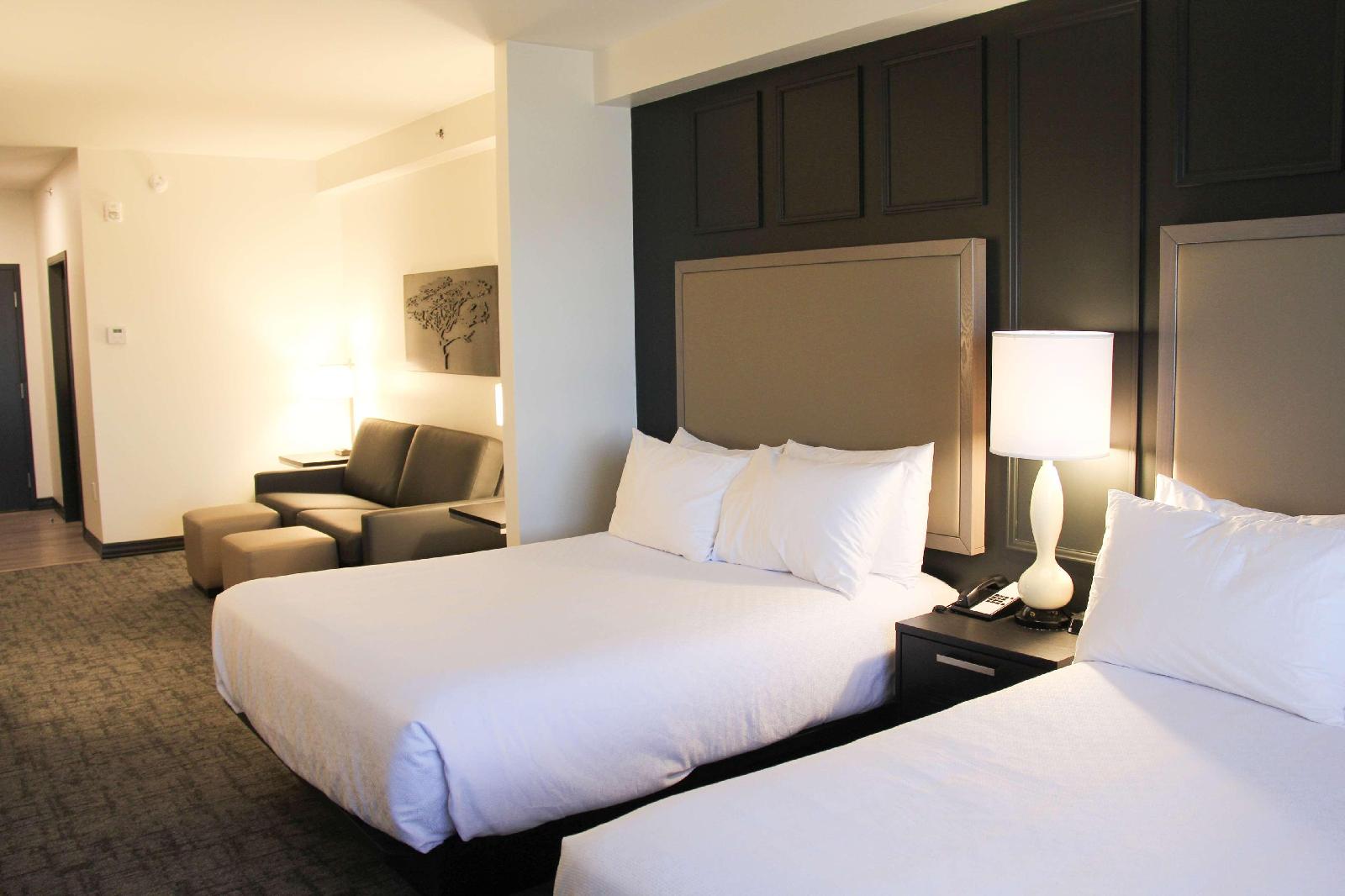 Best Western Plus Winkler