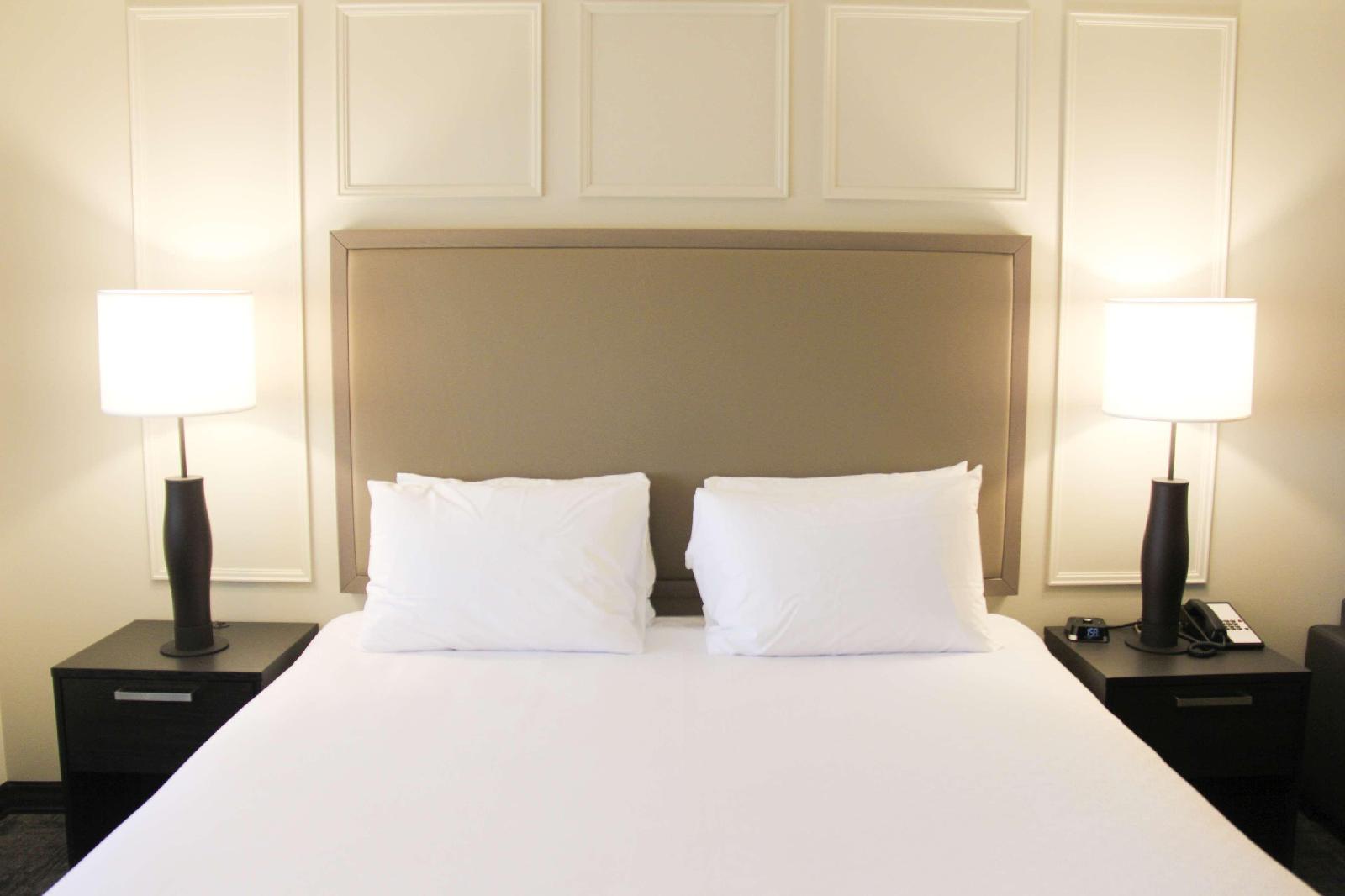 Best Western Plus Winkler