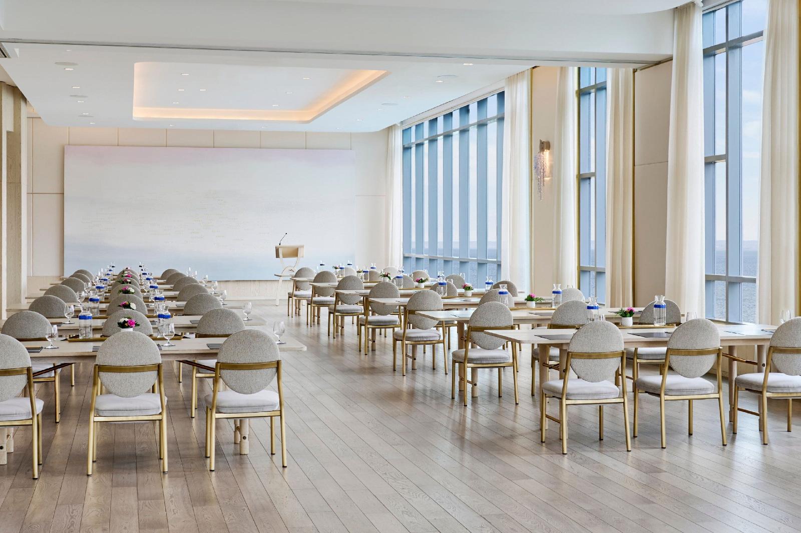 The Pearle Hotel & Spa Autograph Collection