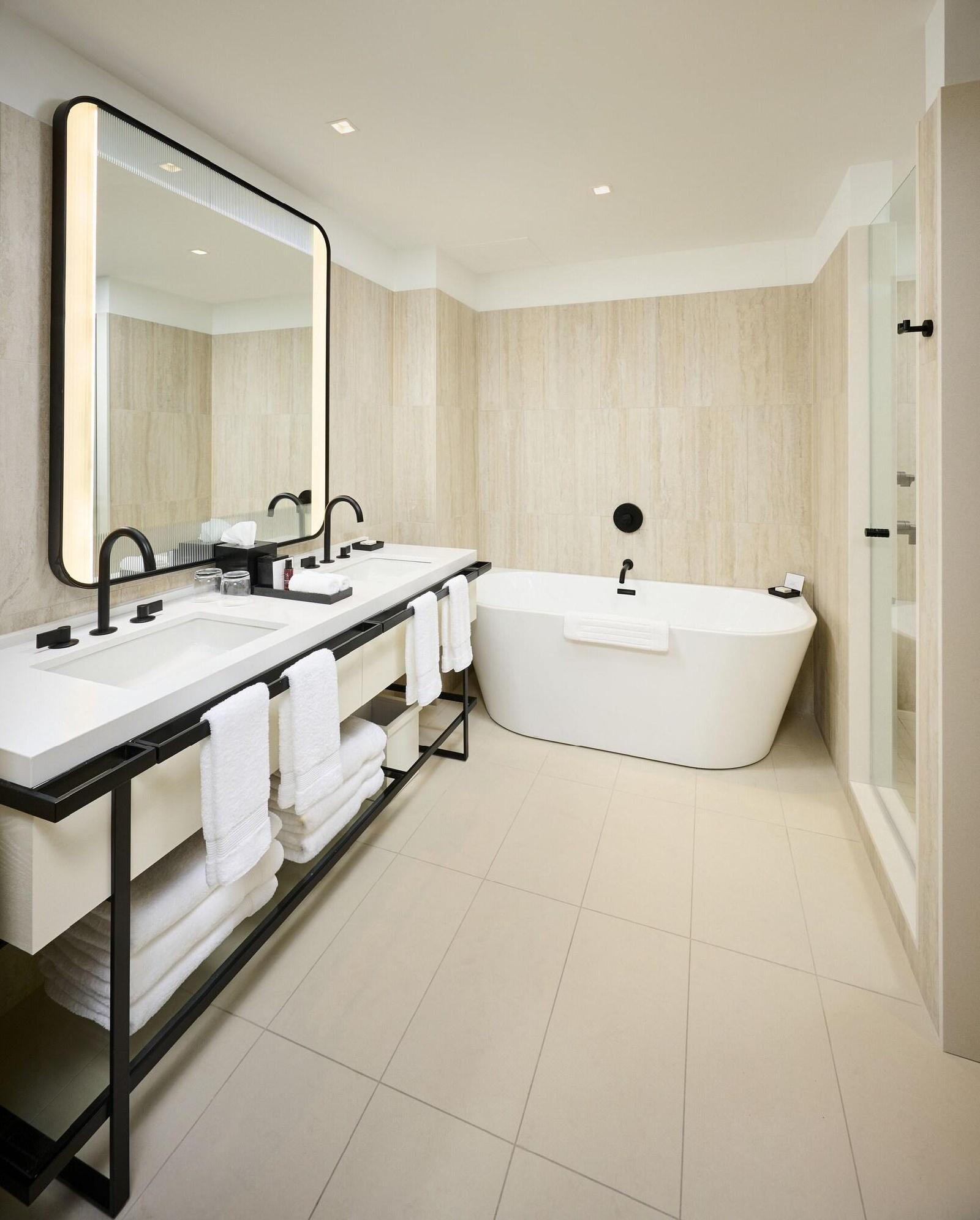 The Pearle Hotel & Spa Autograph Collection