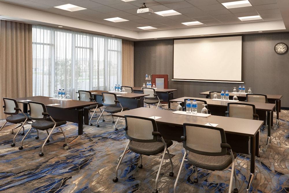 Fairfield Inn & Suites By Marriott Orillia