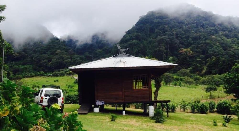 Lemon House Monteverde