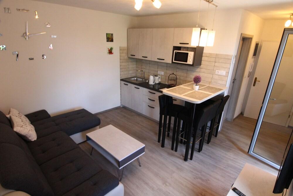 A&D Apartments