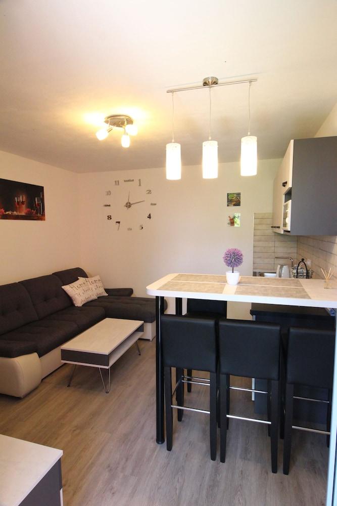 A&D Apartments