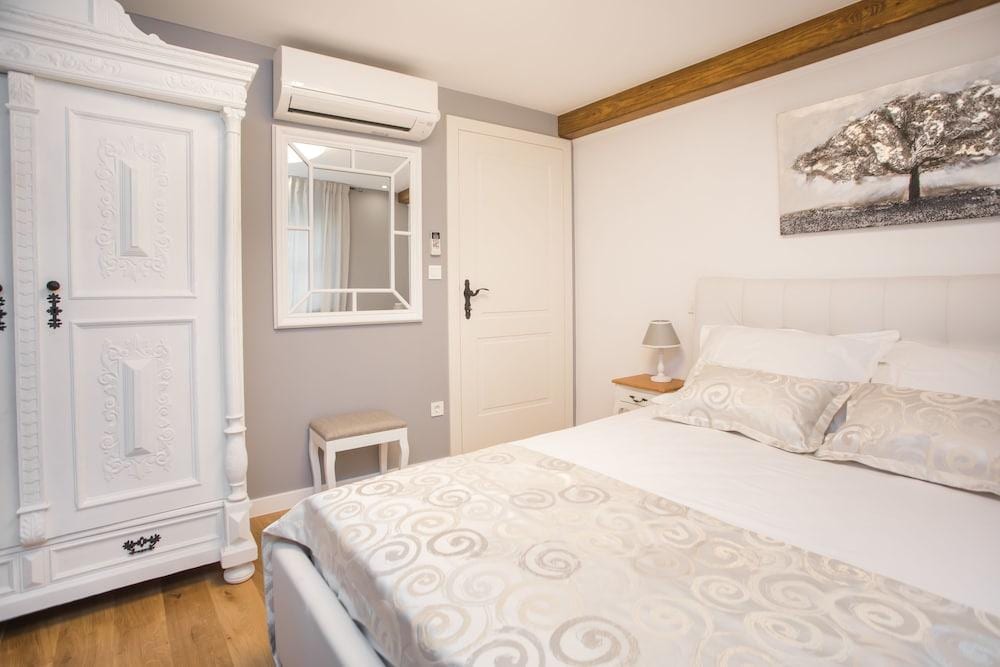 Residence Teatro