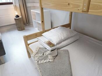 Goiglo Hotel & Hostel