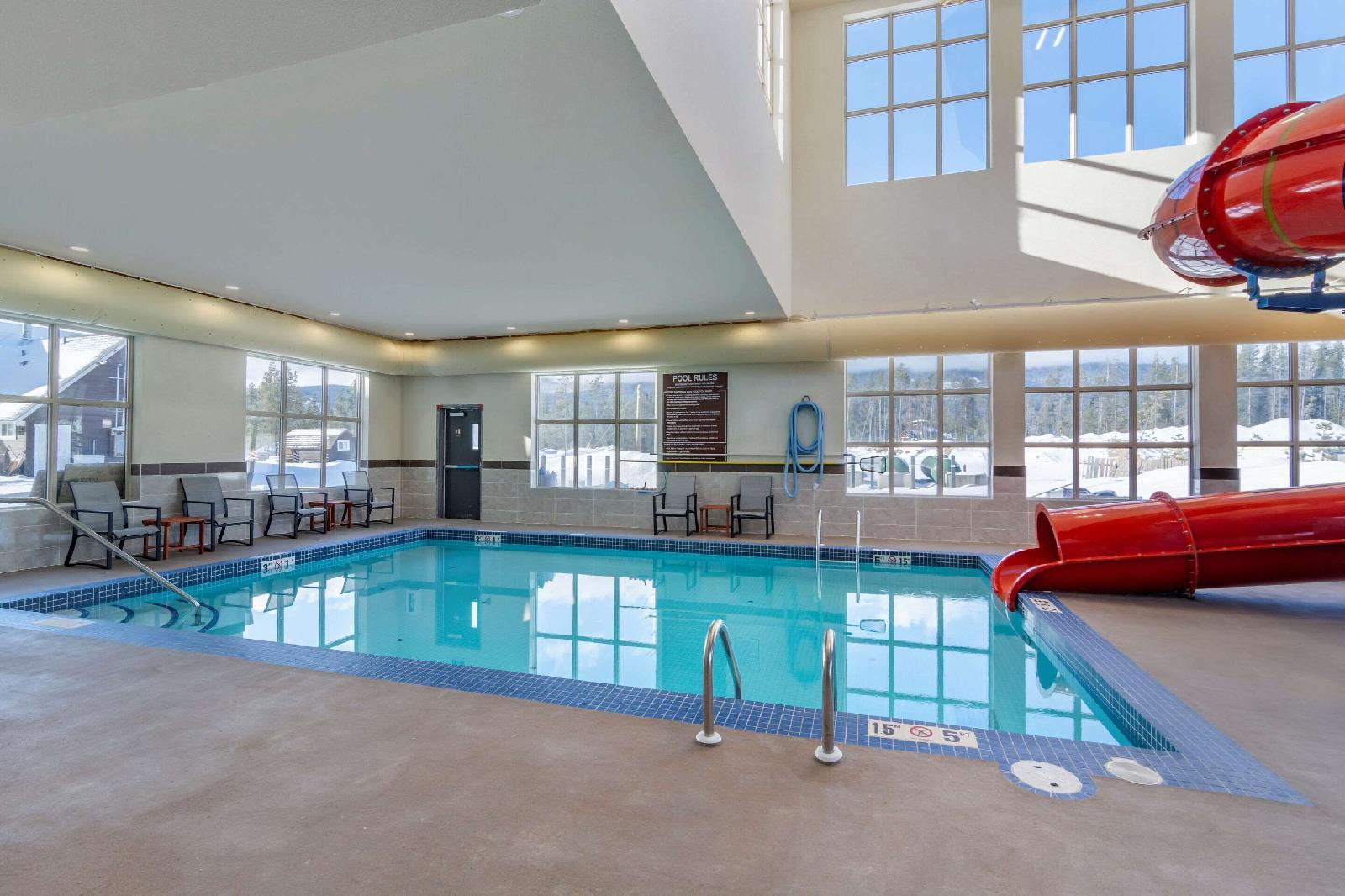 Comfort Inn & Suites