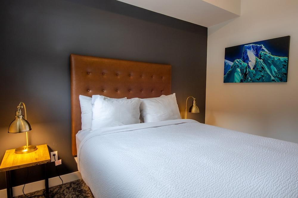 Basecamp Resorts Revelstoke