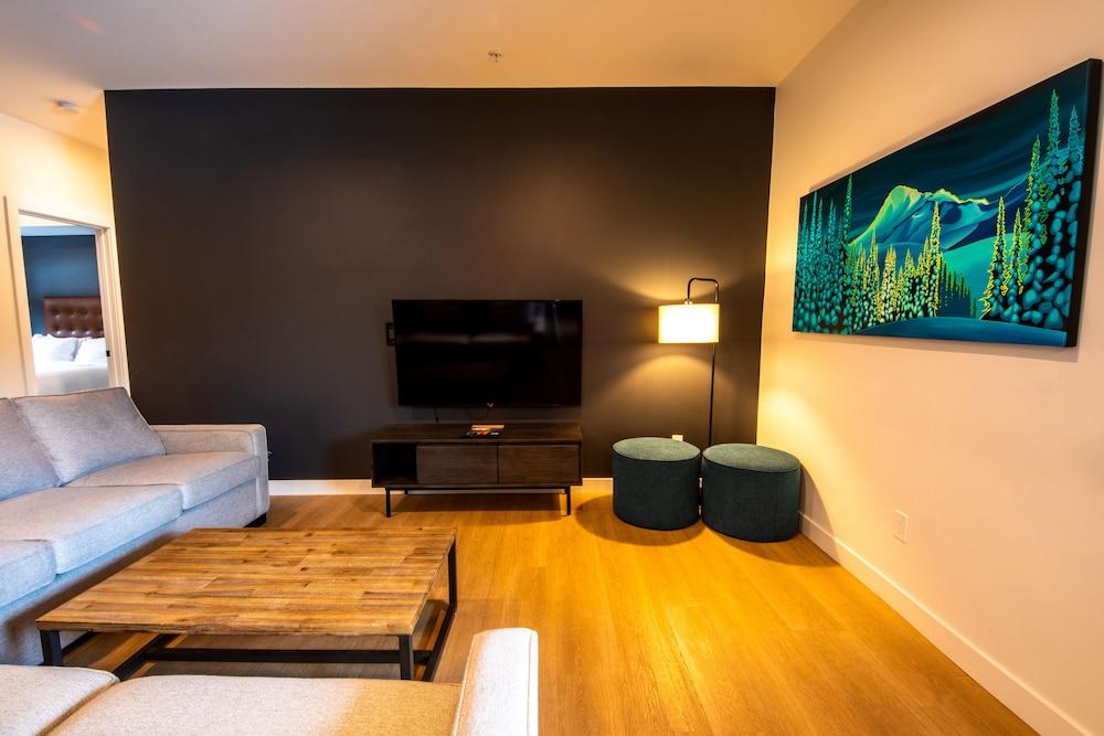 Basecamp Resorts Revelstoke